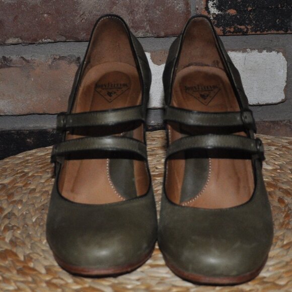 John Fluevog Olive Green Leather Mary Jane Double Strap Pump Midi Heel Shoes 8.5 - Picture 4 of 12